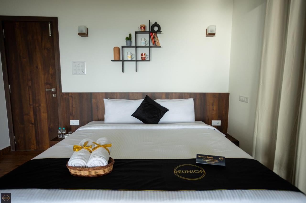 Reunion Ocean Manor - Beach House Udupi Extérieur photo