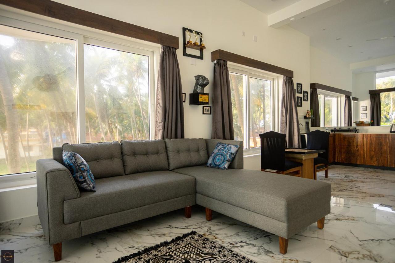 Reunion Ocean Manor - Beach House Udupi Extérieur photo