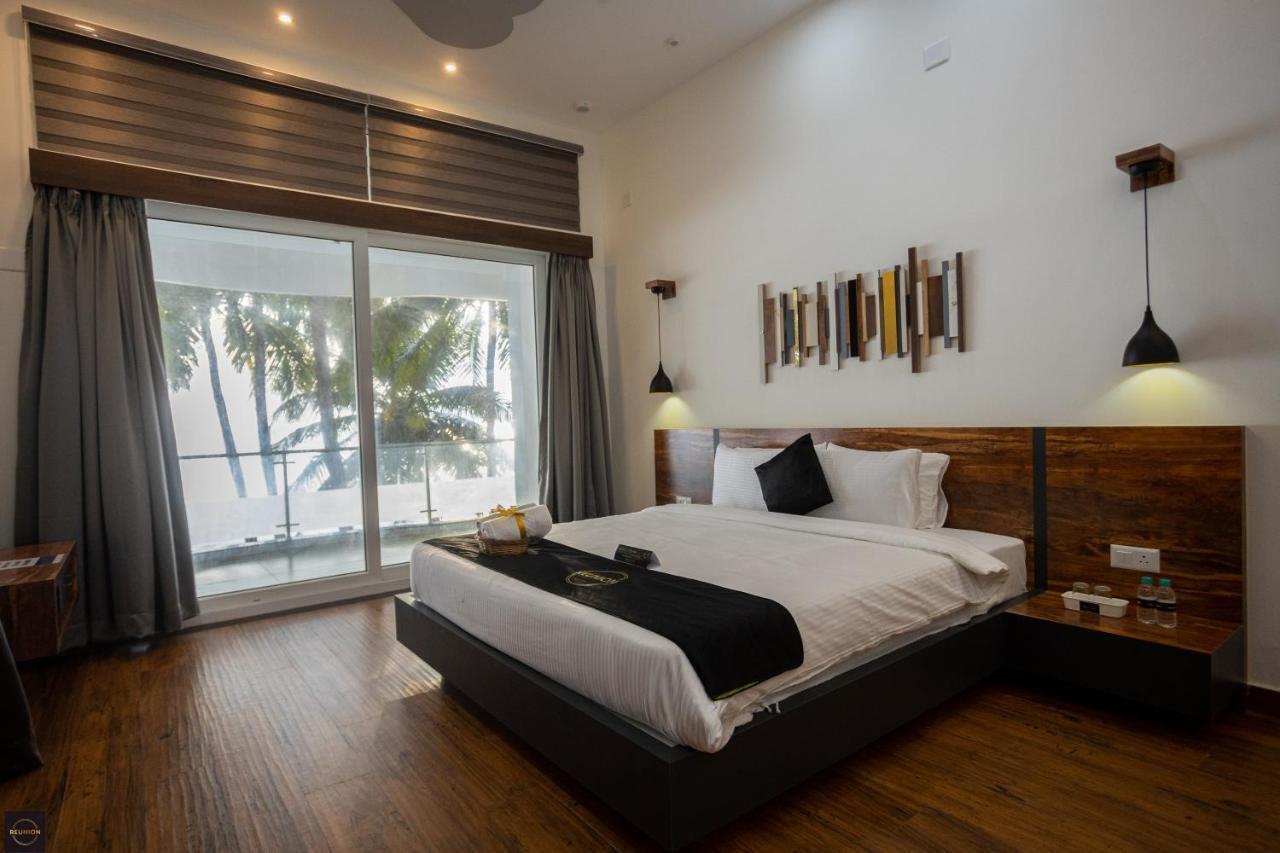 Reunion Ocean Manor - Beach House Udupi Extérieur photo