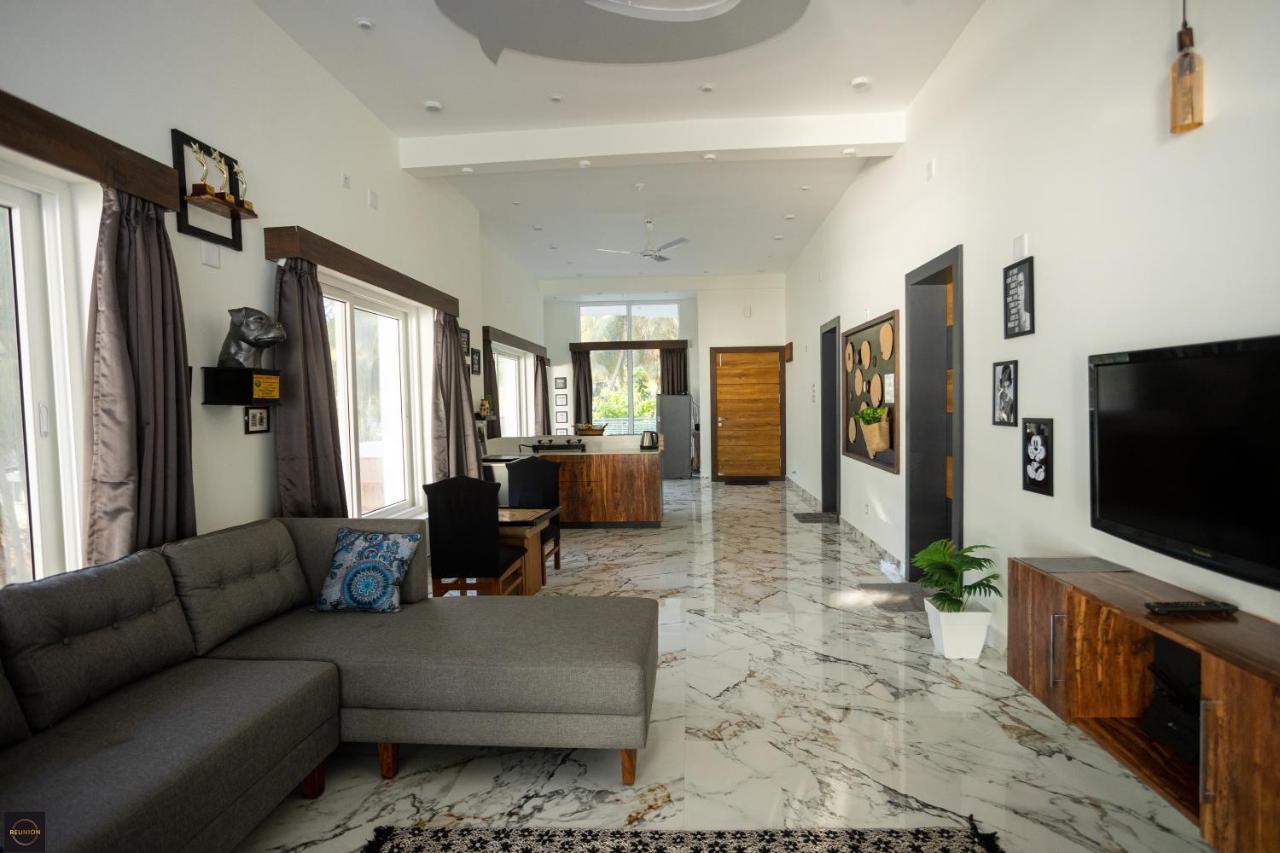 Reunion Ocean Manor - Beach House Udupi Extérieur photo